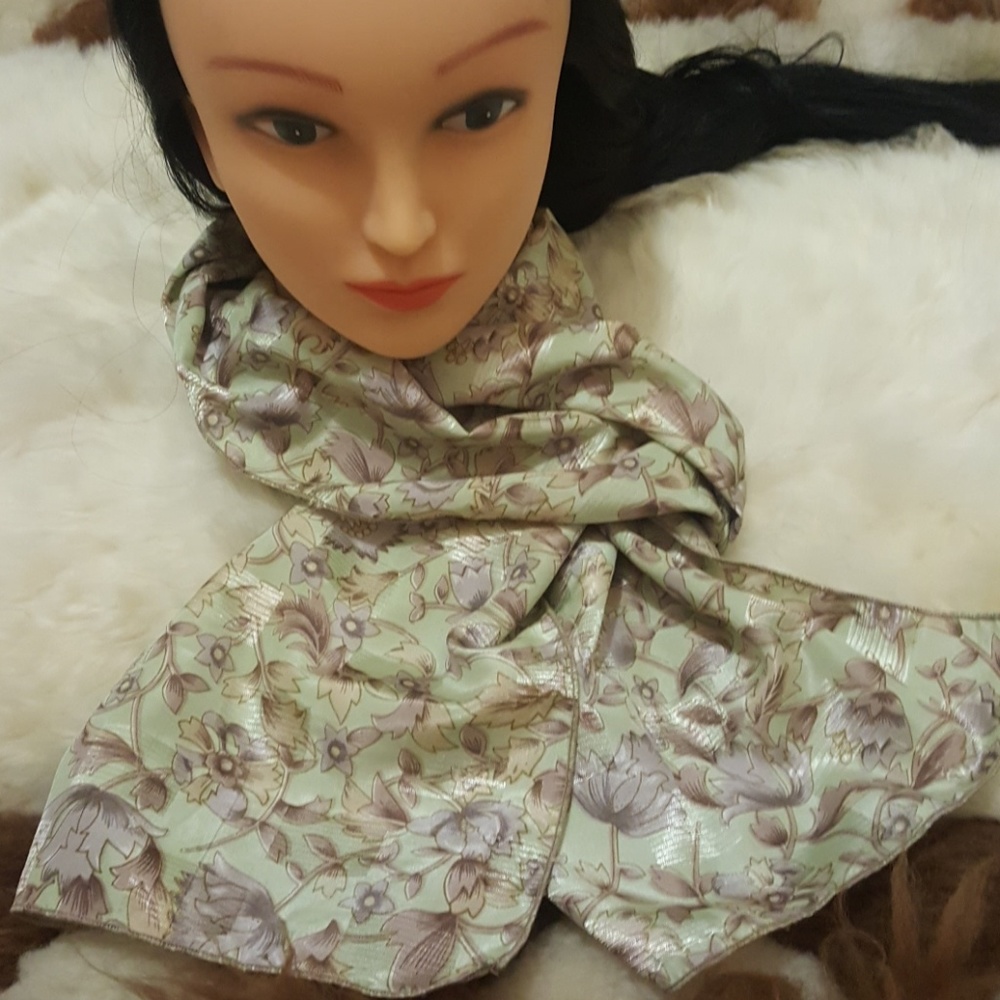Scarf💐 - Picture 4 of 4